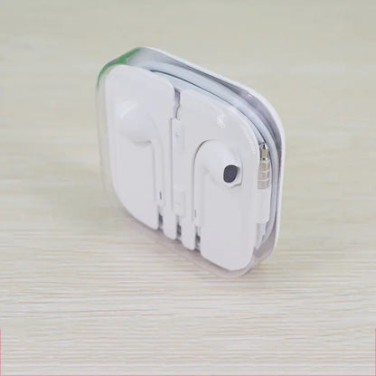 Wired Earphones with Round Hole for Mobile Devices